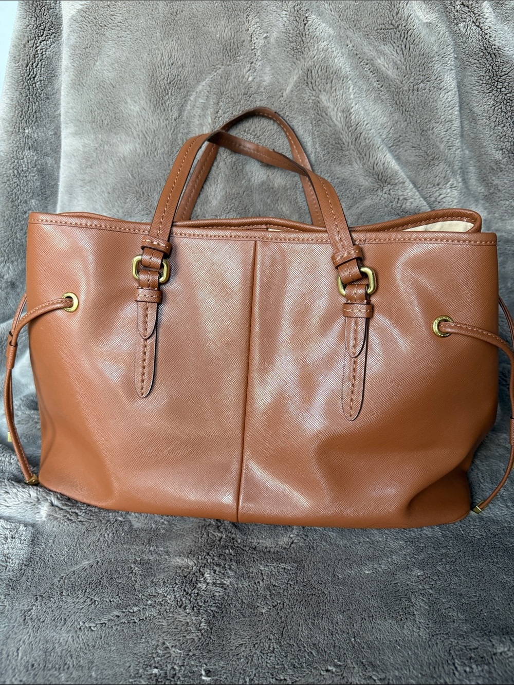 Authentic Coach Peyton Carryall Brown Drawstring Saffiano Leather Tote/Bag - Picture 4 of 16